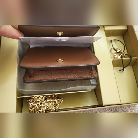 Coach  Mini Wallet Gift Set - Picture 3 of 4